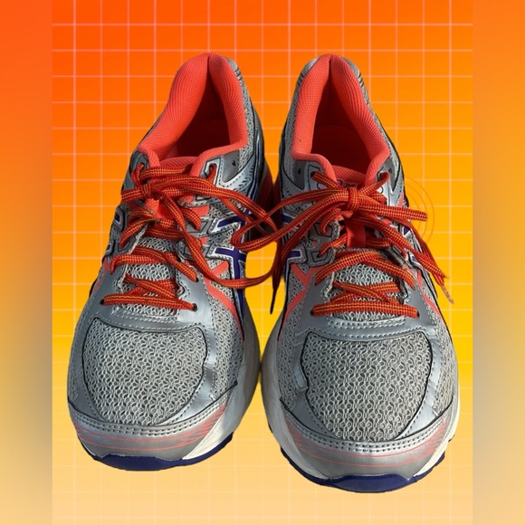 Asics T664N Gel-Flux 3 Women's Size 8 Gray and Red Athletic Sneakers - Picture 1 of 13